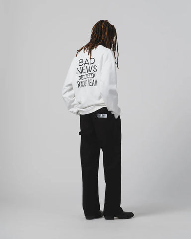 EAT DUST BAD NEWS SWEATER BASIC FLEECE WHITE