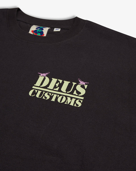 DEUS PUB NUISANCE LONGSLEEVE