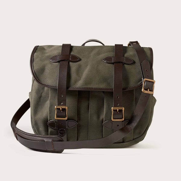 FILSON RUGGED TWILL MEDIUM FIELD BAG OTTER GREEN FRONT