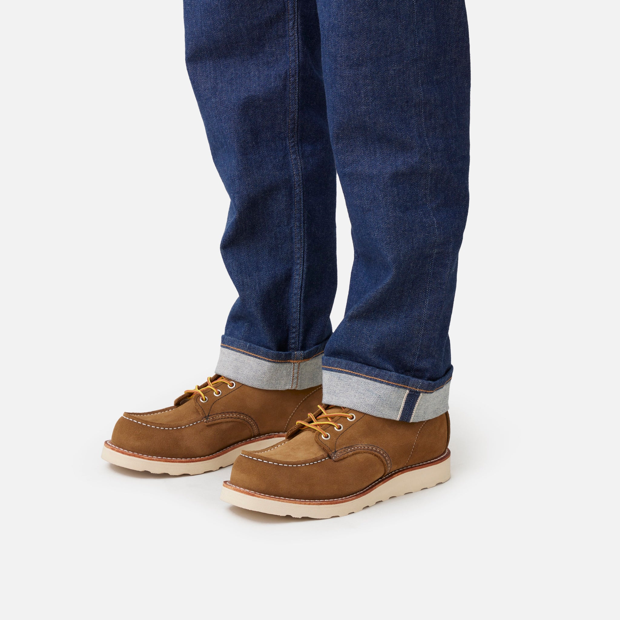 RW08881C_MUL_N2_0315-2_2048x.  