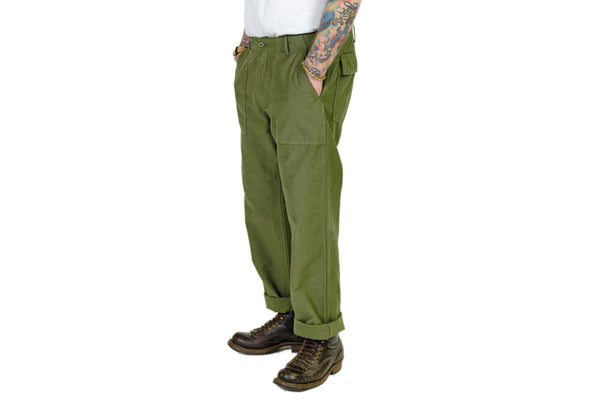 TELLASON FATIQUE STRAIGHT PANT OLIVE SATEEN SIDE