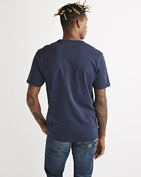 TENUE JOHN POCKET TEE NAVY